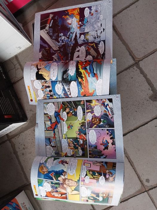 Продам комиксы человек паук