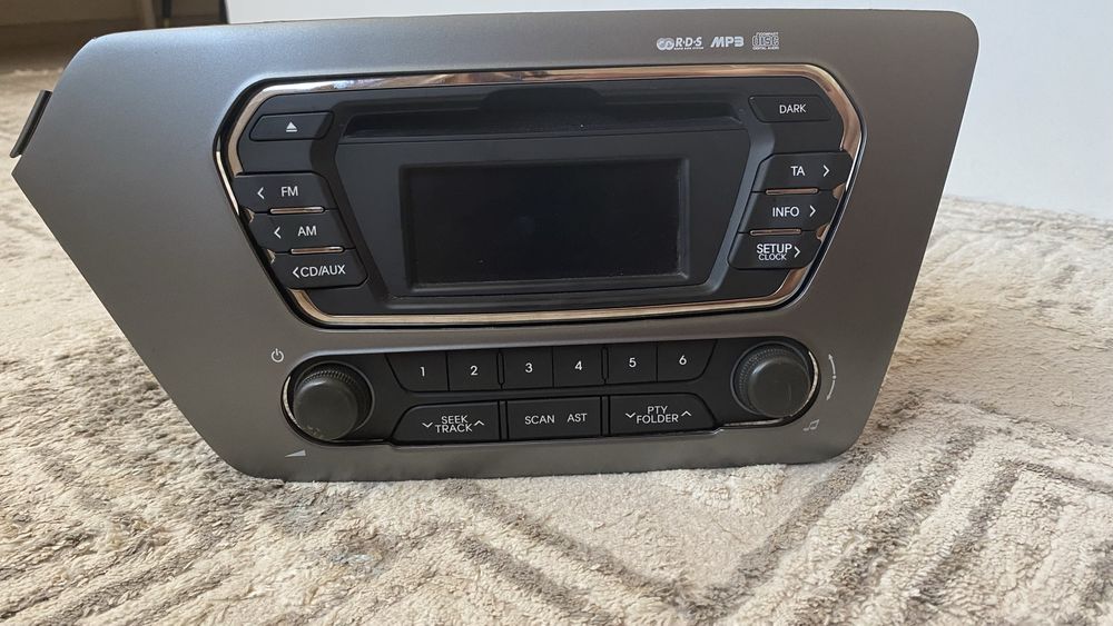 Продам штатный магнитола