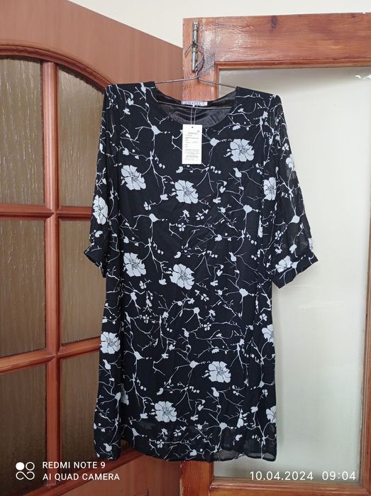 Продам. Платье новое