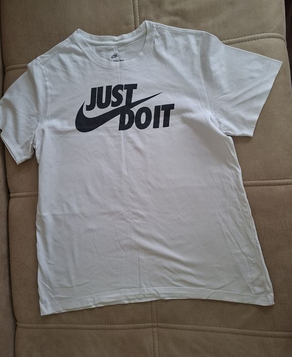 Оригинални мъжки тениски Nike
