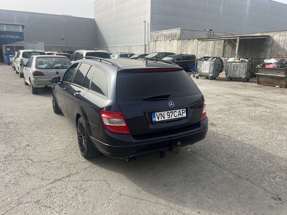 Vand Mercedes-Benz C Class