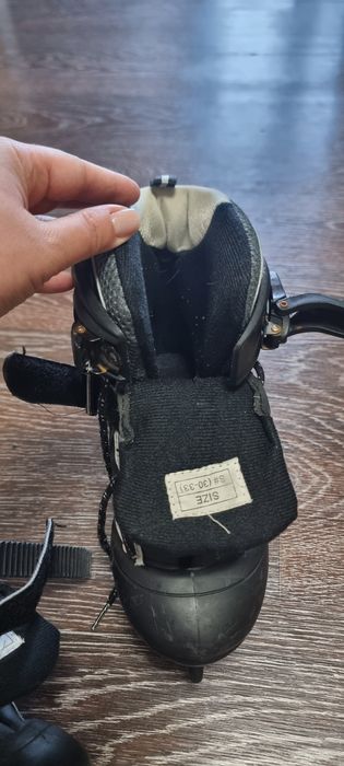 Продам детские коньки