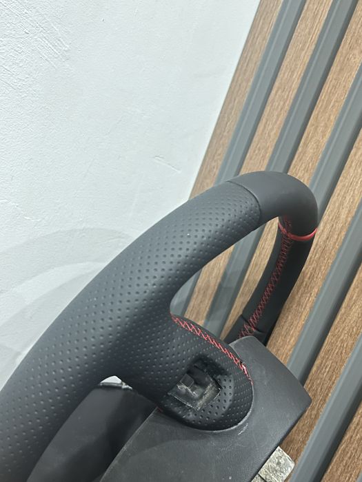 Волан за Audi (Ауди) оригинален