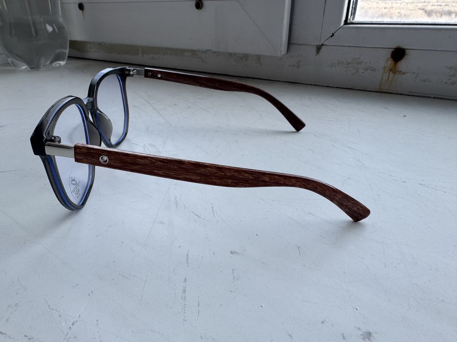 Продам оправу нулевки новая