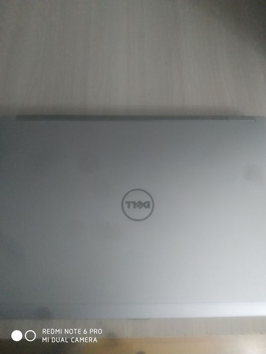 Ноутбук продам срочно рабочий