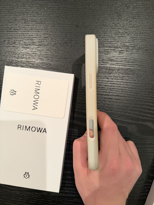 Rimowa iPhone 17 Pro Max Aluminum Case Husa  Argintie  Metalica