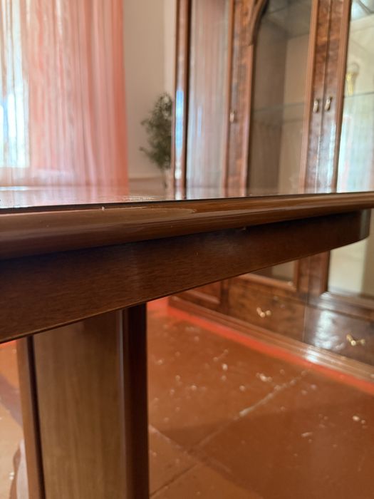 Горка комод стол для гостиной