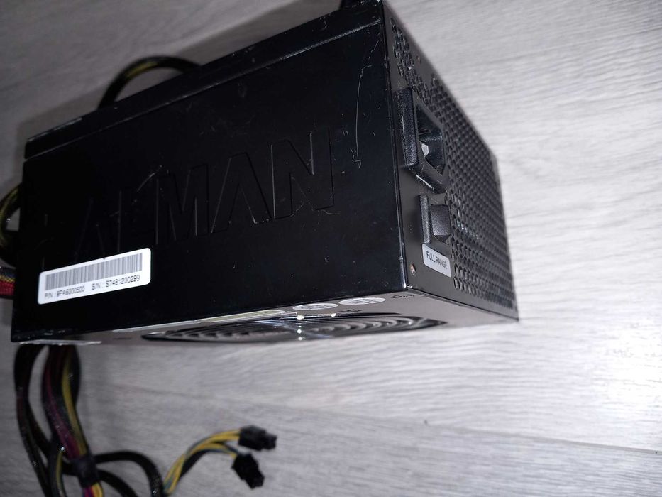 Sursa Gaming Zalman ZM-600-HP/84% eficienta/1x6Pin + 1x6+2Pini Pci-e