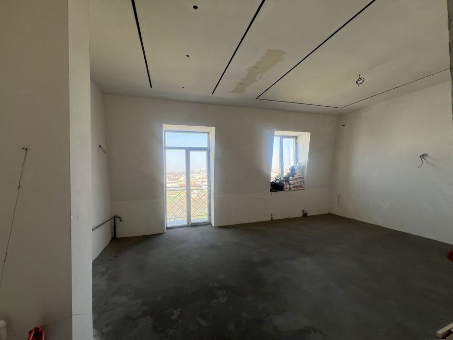 Шайхонтохур тум Белтепа  4-хона 7-этаж 7 этажлик дом 94 квадр Ўзимники