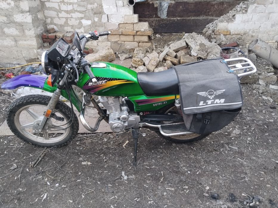 Продам мотоцикл ,торг(есть минусы)на ходу