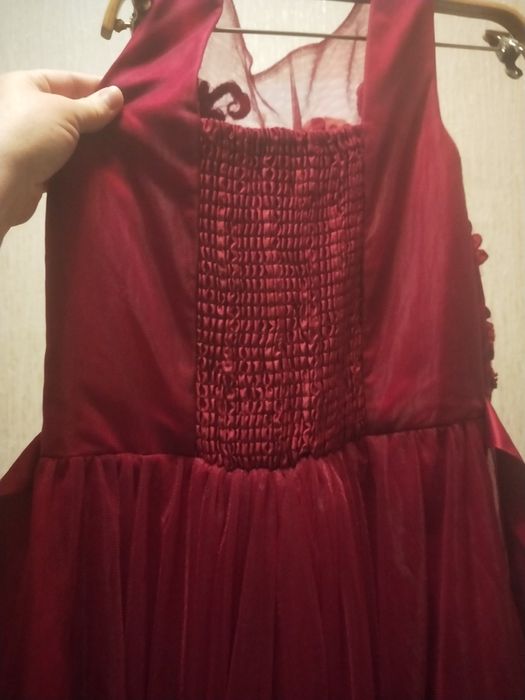Продам красивое вечернее платье