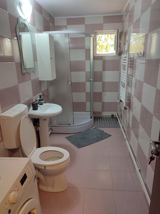 Cazare. Garsonieră în regim hotelier în Târgu Ocna.