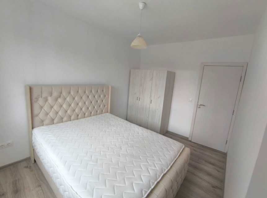 Двустаен апартамент под наем Люлин 5