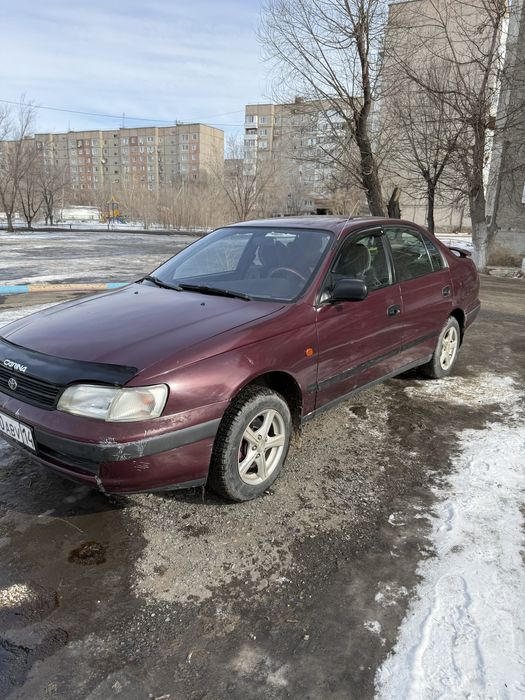 Продам тойота карину