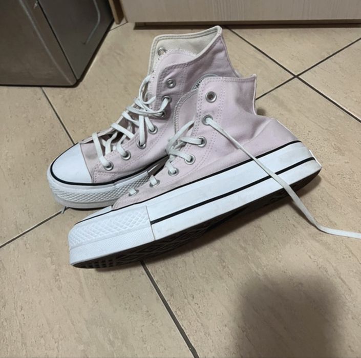 Teniși înalți Converse  All Star marimea 39,5