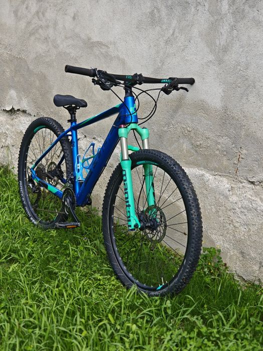 Vând bicicletă Cube LTD race