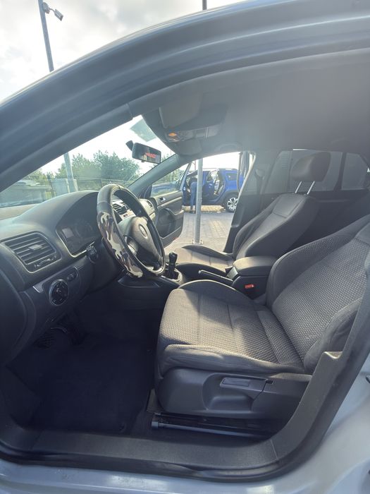VOLKSWAGEN Jetta 2006 — imagine 5