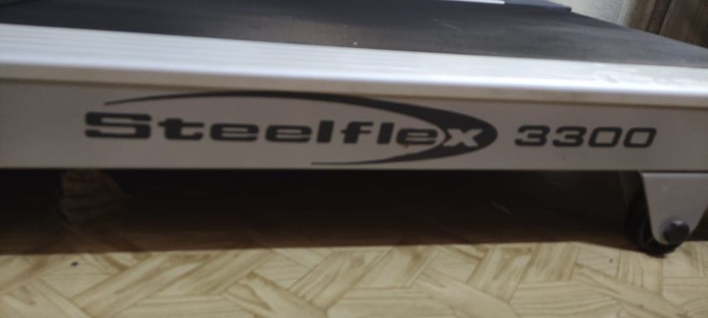 Беговая дорожка не эксплуатировалась