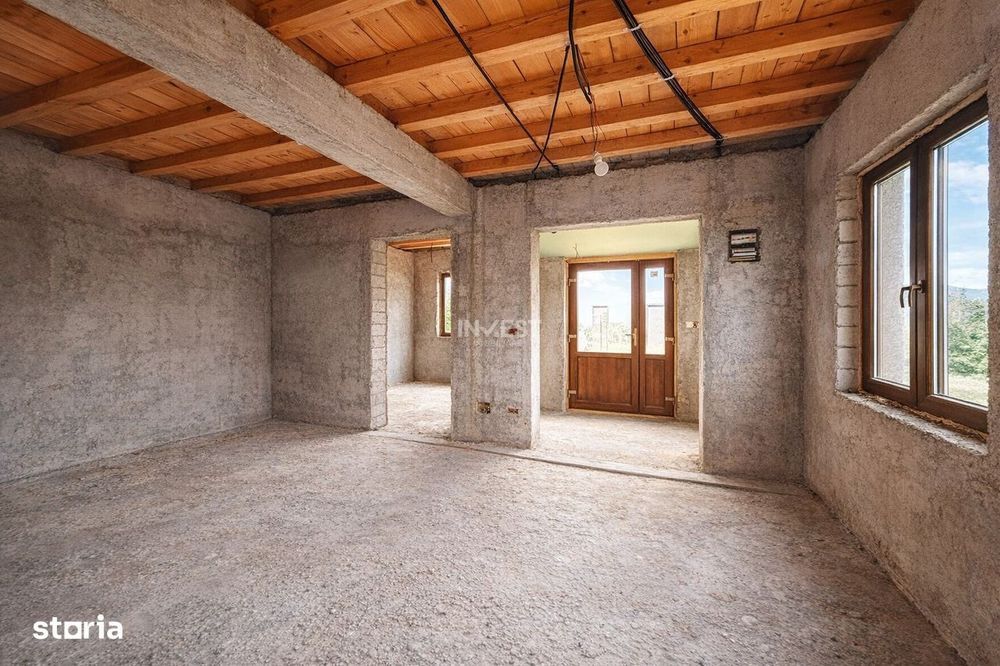 Casa tip duplex de vanzare 380 MP teren, zona Visani - IAȘI, COMISION