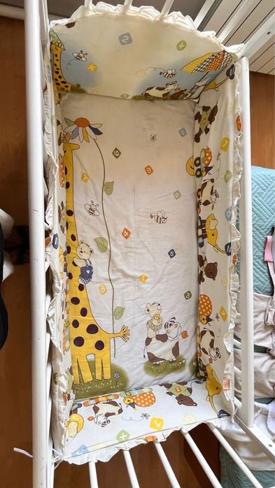 Продам детскую кроватку