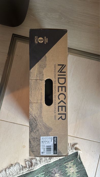 Boots Nideker Triton