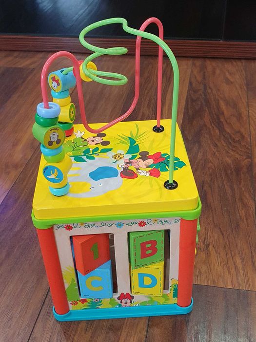 Детска дървена играчка