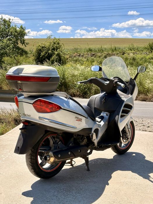 MaXi Scuter Malaguti spiderMax GT500