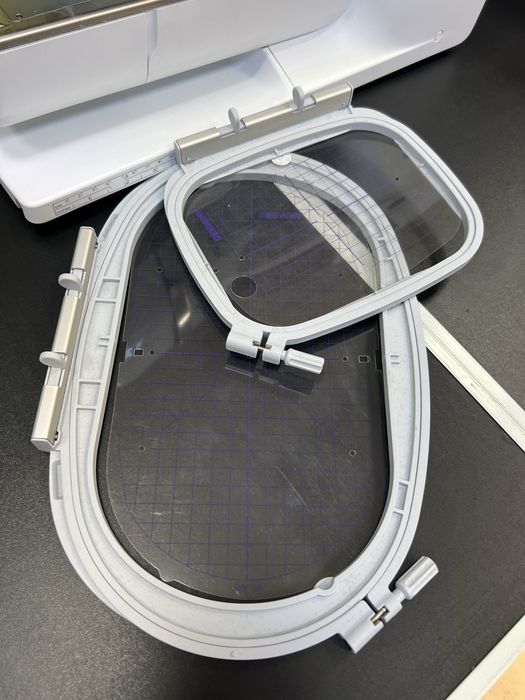 Бродировачна машина BERNINA B500