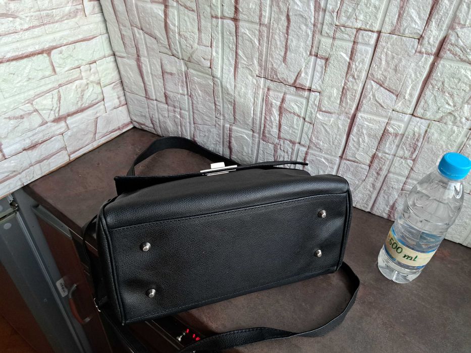 дамска чанта,черна кожена торба-естествена кожа