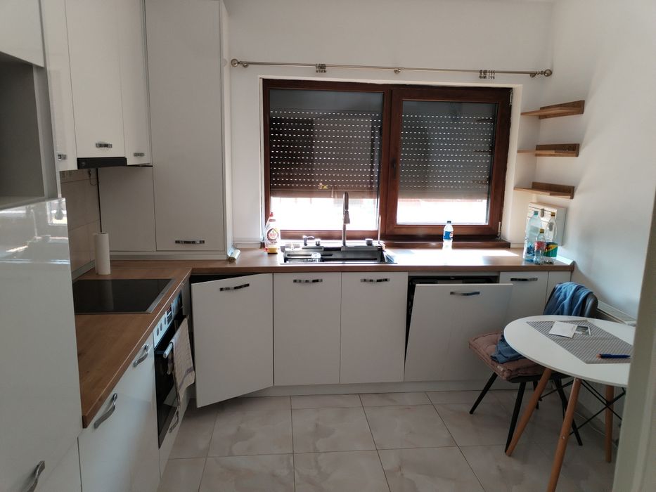 Vând Apartament Sânpetru Rezidence