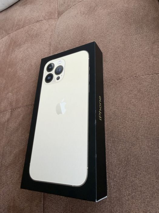 100%батерия 13 pro max gold iphone