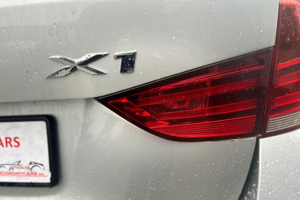 STOP STANGA/DREAPTA pe haion BMW X1(E84) FACELIFT - AN 2014