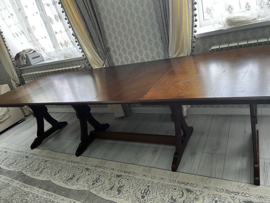 Стол трансформер для гостинной