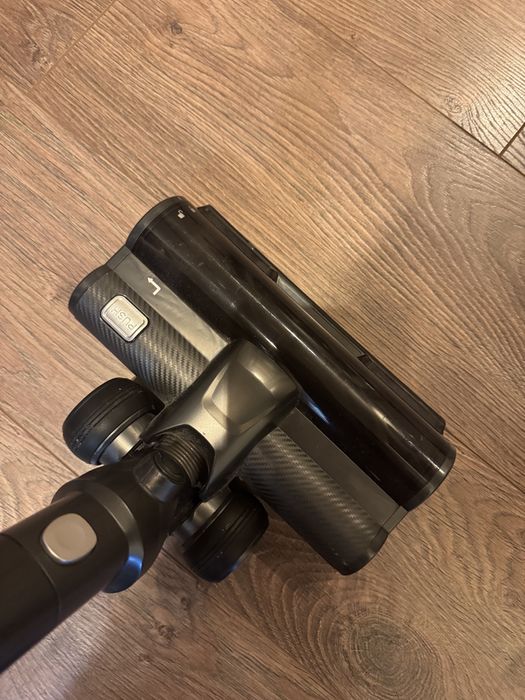 Вертикална прахосмукачка Levoit VortexIQ 40 Flex