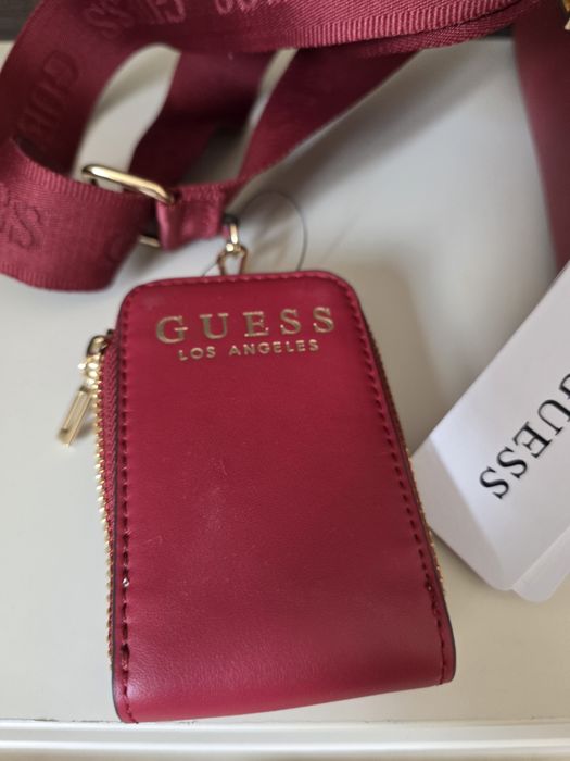 Нова Дамска чанта Guess