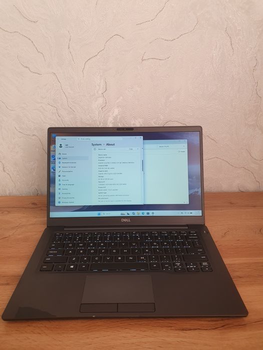 Dell i5-8365u 8/256gb