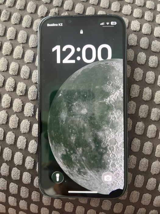 Продам iphone 13 pro 128
