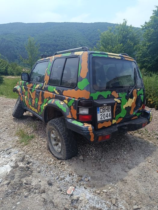 Мицубиши Паджеро 2  2.8 тди на части 99 год