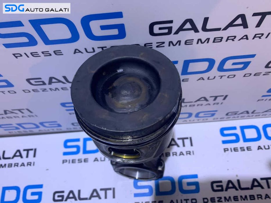 Piston Pistoane Complet cu Biela Skoda Yeti 2.0 TDI CFHA CFHF CFHC CFJA 2010 - 2018 Cod 03L107065S [AV3062]