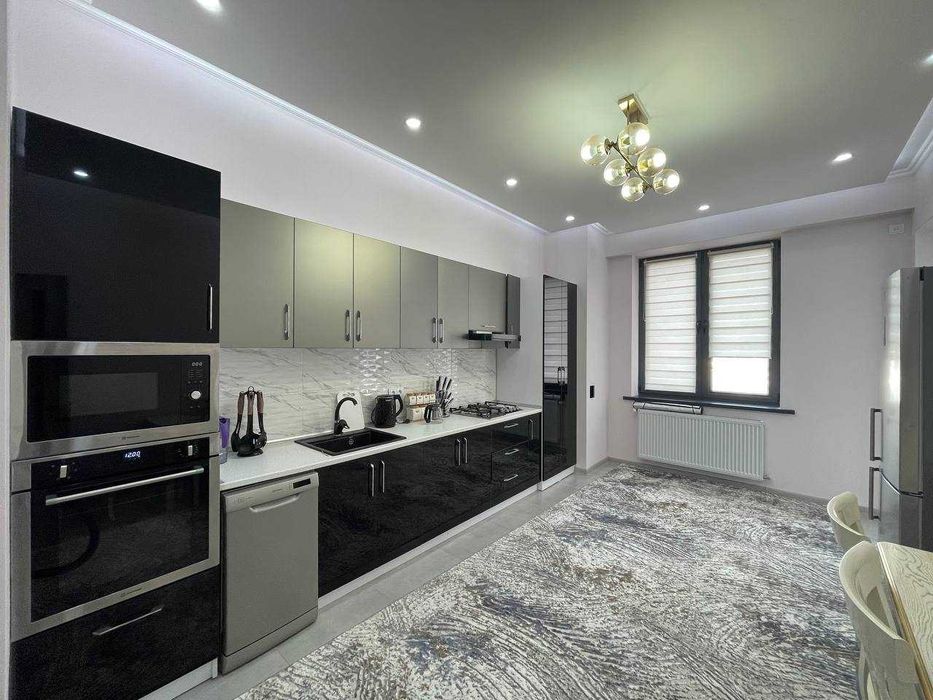 Новостройка Сдается квартира на Алмазарском р-не Беруний Никто не жил!