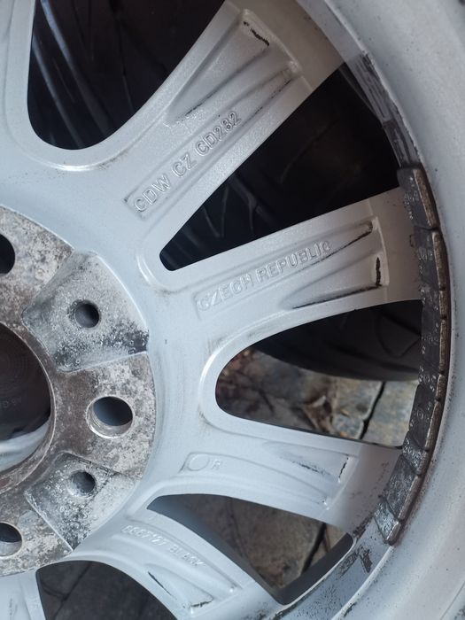 Оригинални джанти 17" за BMW  с гуми Bridgestone