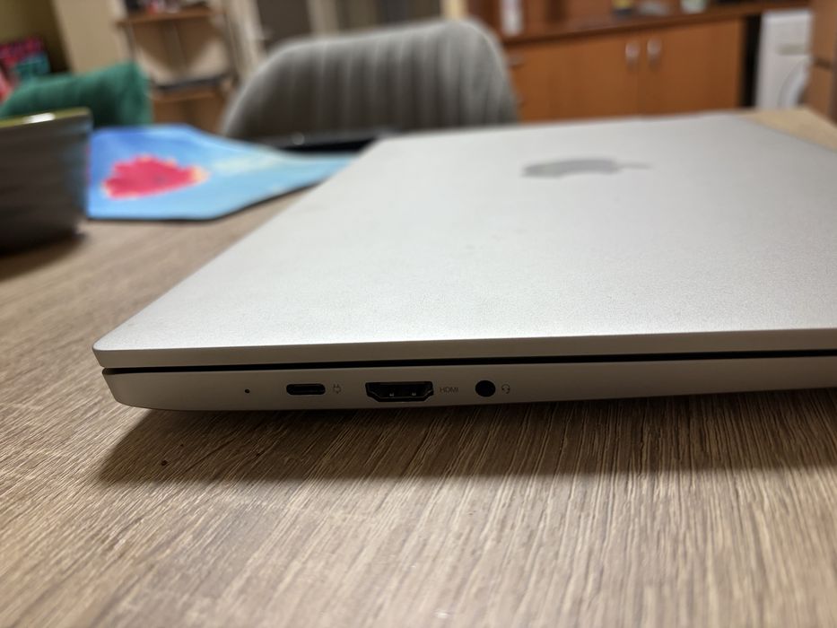 Лаптоп Леново IdeaPad5
