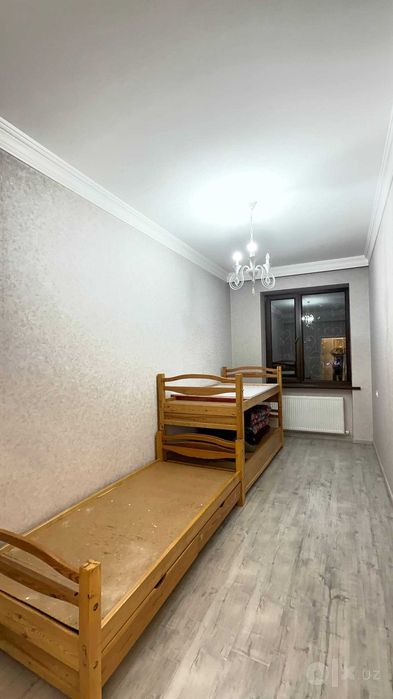 Юнусабад 9 кв  4 хона 3-этаж/9  Срочно сотилади 100м2