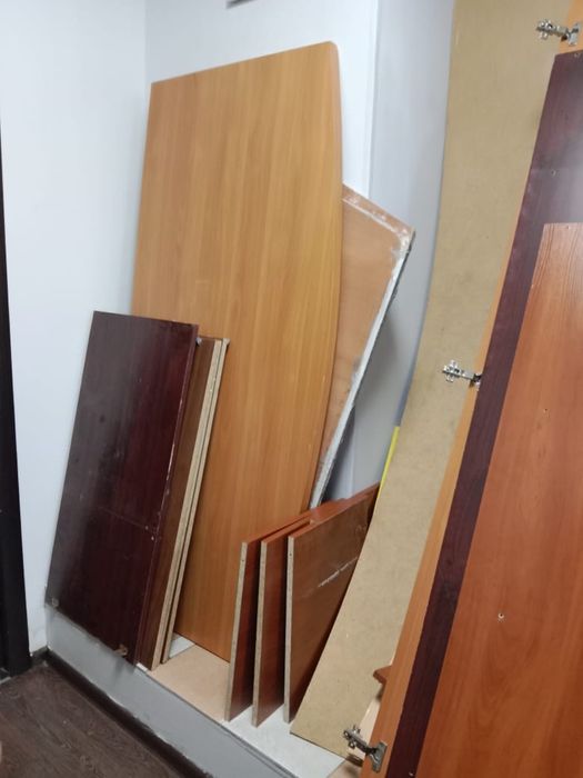 Разобранный шкаф