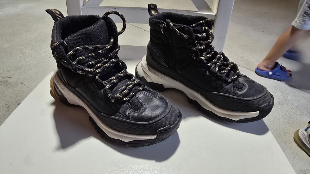 Ghete  copii numarul 35