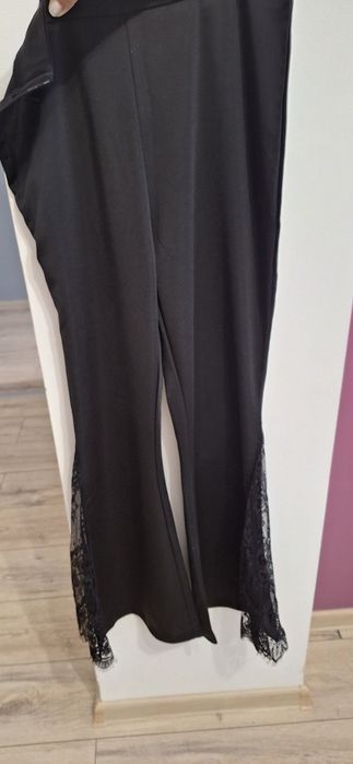 Страхотен чисто нов, ефектен панталон