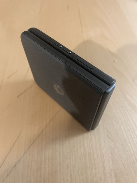Motorola RAZR 50 flip