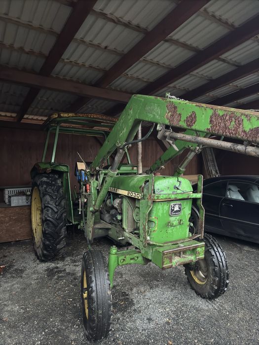John Deere 2030 cu Incarcator frontal