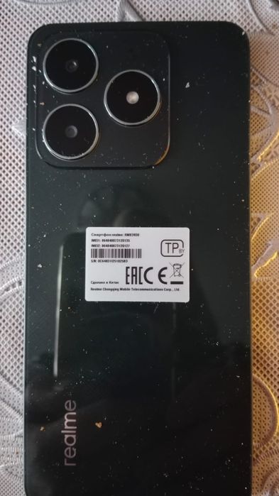 Продаю новый realme c61