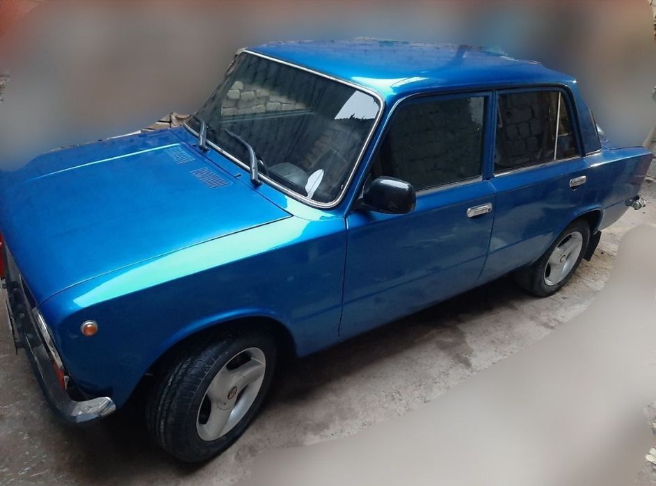 продаётся ваз 2101,салон 07,авс,колонки пионер, коробка 5ст,мотор 1,8